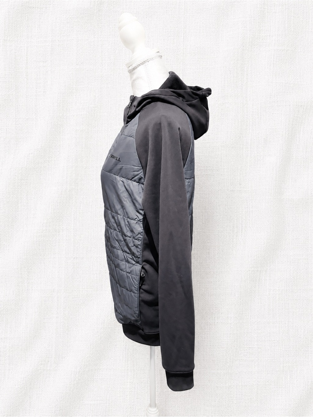Merrell Women's Gray and Black Quilted Hybrid Hooded Jacket - Picture 2 of 5